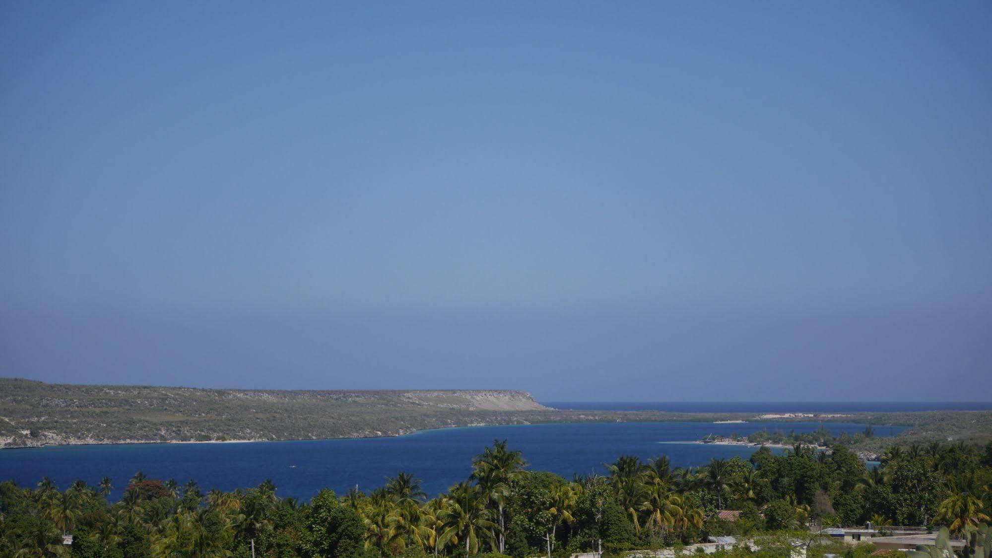 Boukan Guinguette Hotel Mole-Saint-Nicolas Buitenkant foto